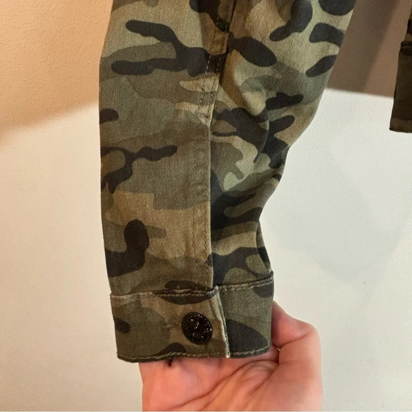 LULAROE Sz XL  Kenny Camo Jacket Military Jean Style With Pockets New with Tags - Picture 8 of 14